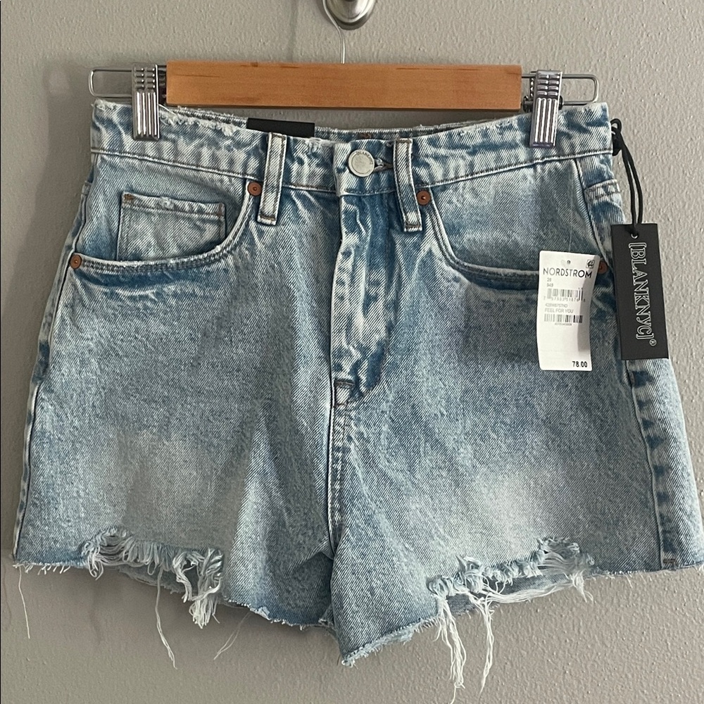 Blank‎ NYC The Reeve Light Wash Distressed Shorts size 26